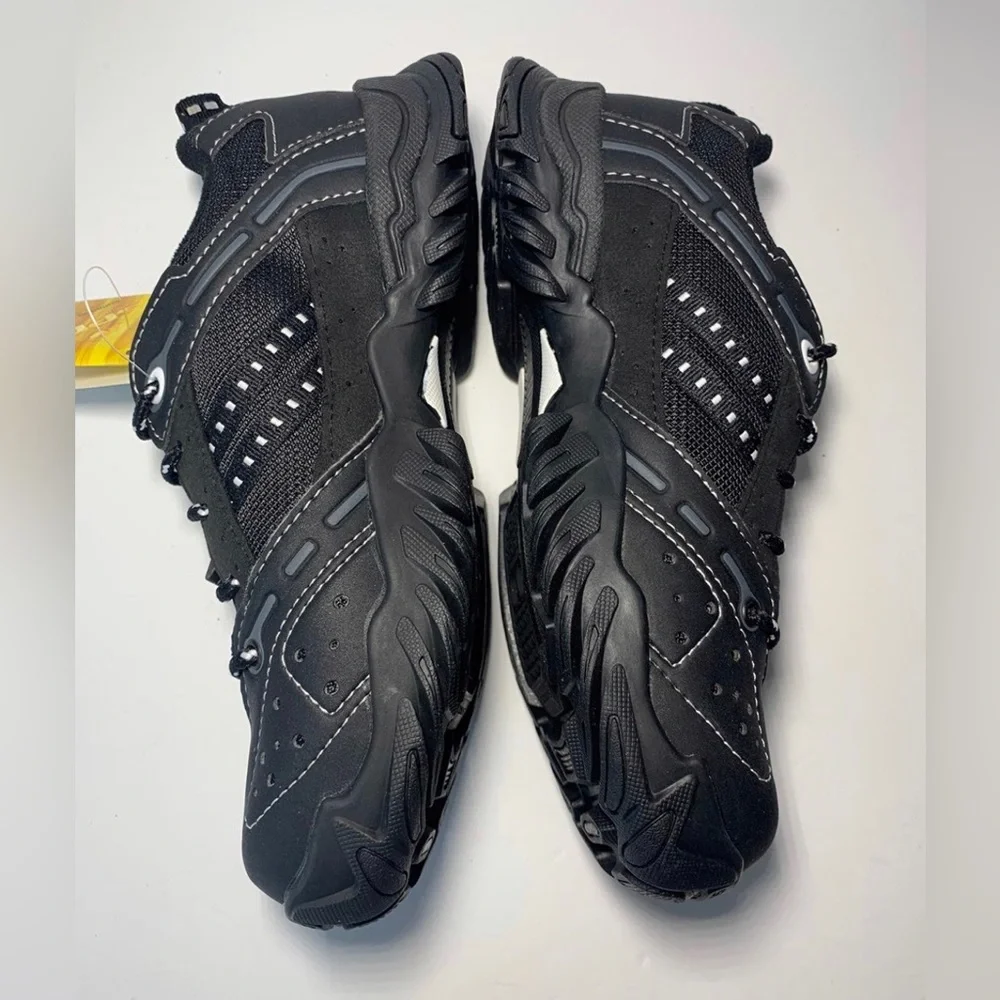 Shimano‎ Women Cycling Shoes 2 Bolt SH-MT32L Size EU 37 NWT US 6